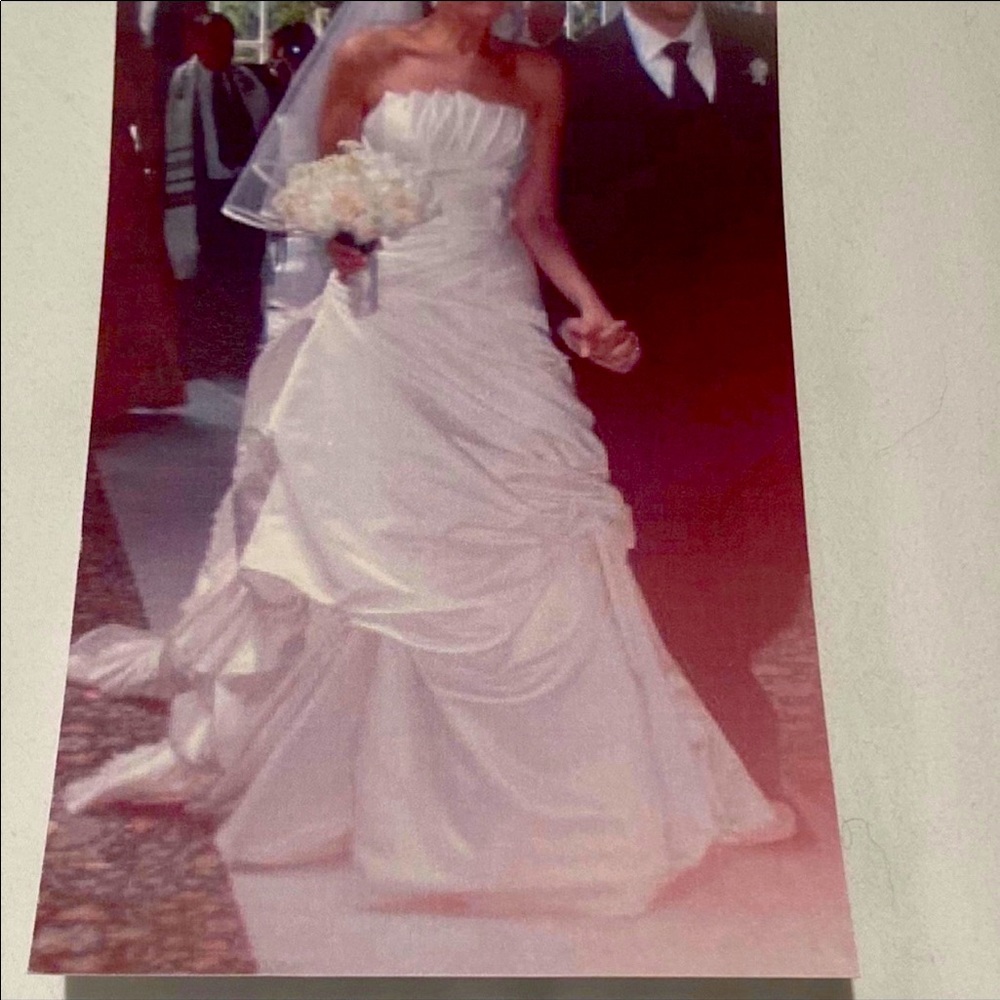 Pronovias wedding gown! Bought at showroom in NYC!
